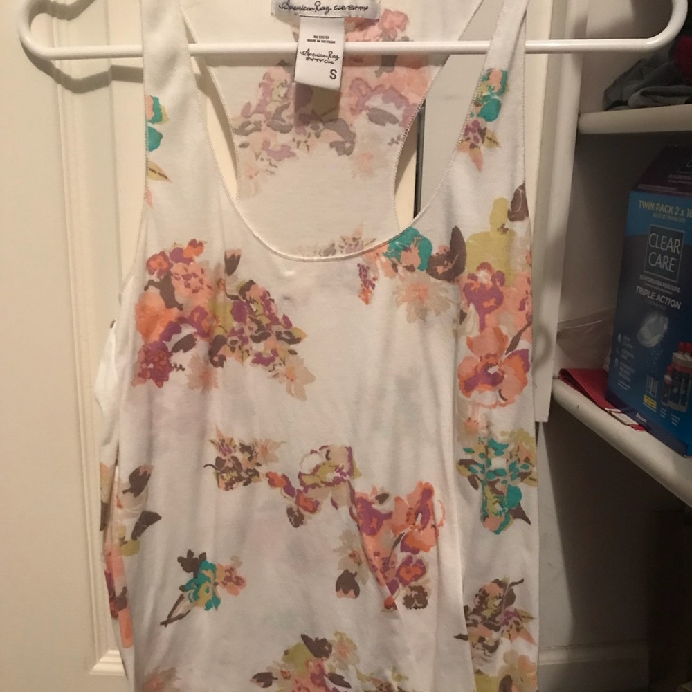 Floral tank